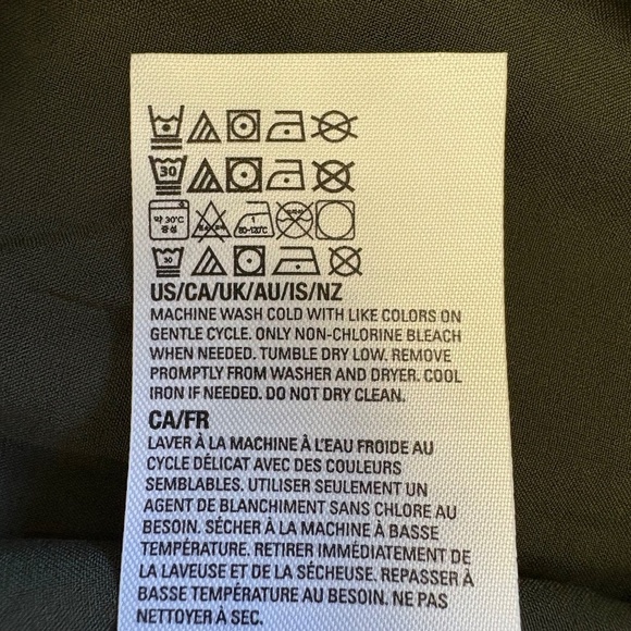 Kirkland Signature Ladies' Pull-On Ankle Pants, Side Zip Pockets Green Large NWT - Picture 15 of 15